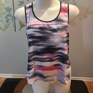 Lululemon Tank 10/12